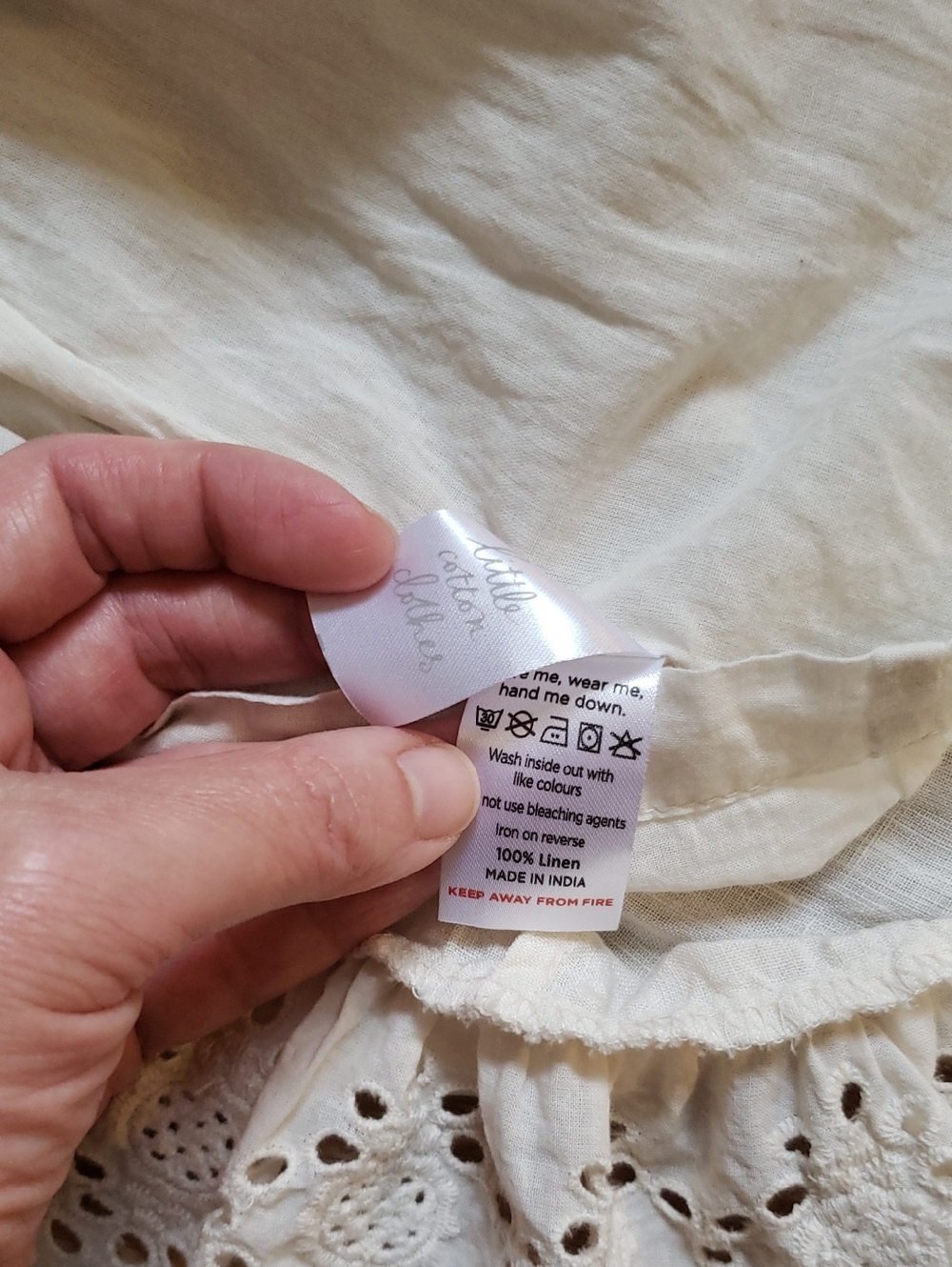 NWOT Little Cotton Clothes Greta Pinafore In "Linen Oat", Size 2-3Y - Picture 14 of 15